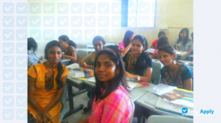 M O P Vaishnav College for Women thumbnail #2