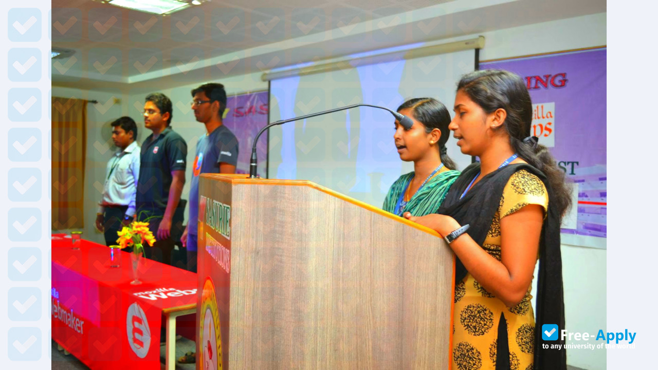 Photo de l’Sasurie College of Engineering #7