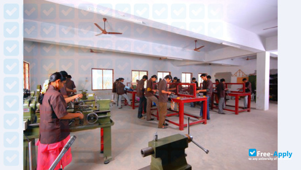 Mahendra Polytechnic College фотография №5