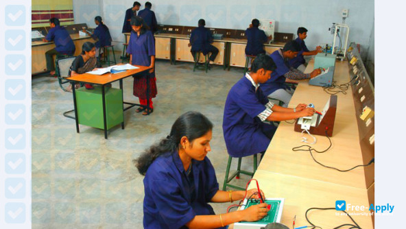 Mahendra Polytechnic College фотография №6