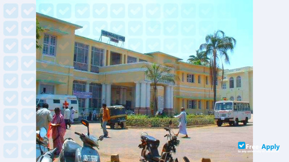 Photo de l’Mysore Medical College & Research Institute #1