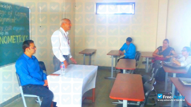 Foto de la Vidya Prabodhini College of Commerce Education Computer & Management Parvari #3