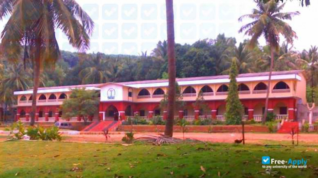 Jamia Nadwiyya Edavanna фотография №1