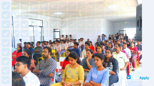 Foto de la SCMS School of Architecture #3