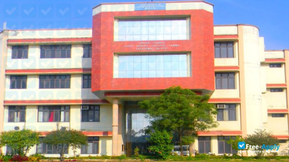 Indira Gandhi Government Dental College Jammu photo #2
