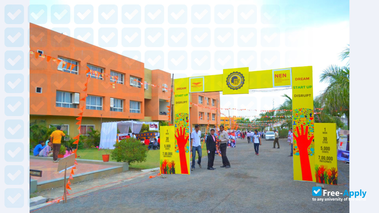 Photo de l’Acropolis Institute of Management Studies & Research Indore #7