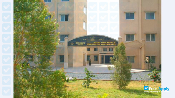Foto de la Mahatma Gandhi Institute of Technology #4