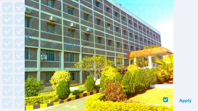 Mahatma Gandhi Institute of Technology photo #2