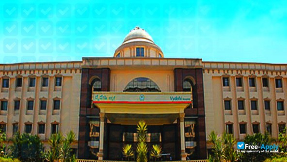 Vydehi Institute of Medical Sciences & Research Center photo #1