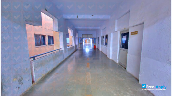 Foto de la C. U. Shah College of Engineering and Technology Surendranagar #3