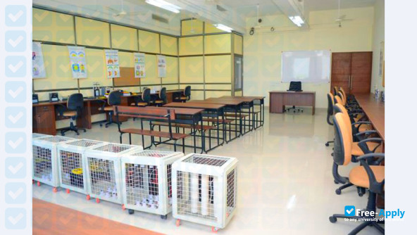 Photo de l’Adani Institute of Infrastructure Management #6