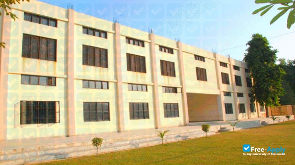 Photo de l’Guru Nanak College #8