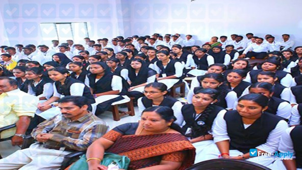 Sree Narayana Guru College of Legal Studies photo #8