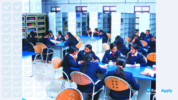 Indira Gandhi College of Engineering & Technology for Women фотография №7