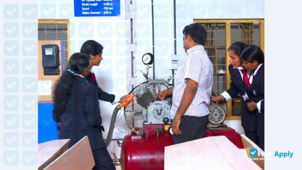 Indira Gandhi College of Engineering & Technology for Women фотография №5