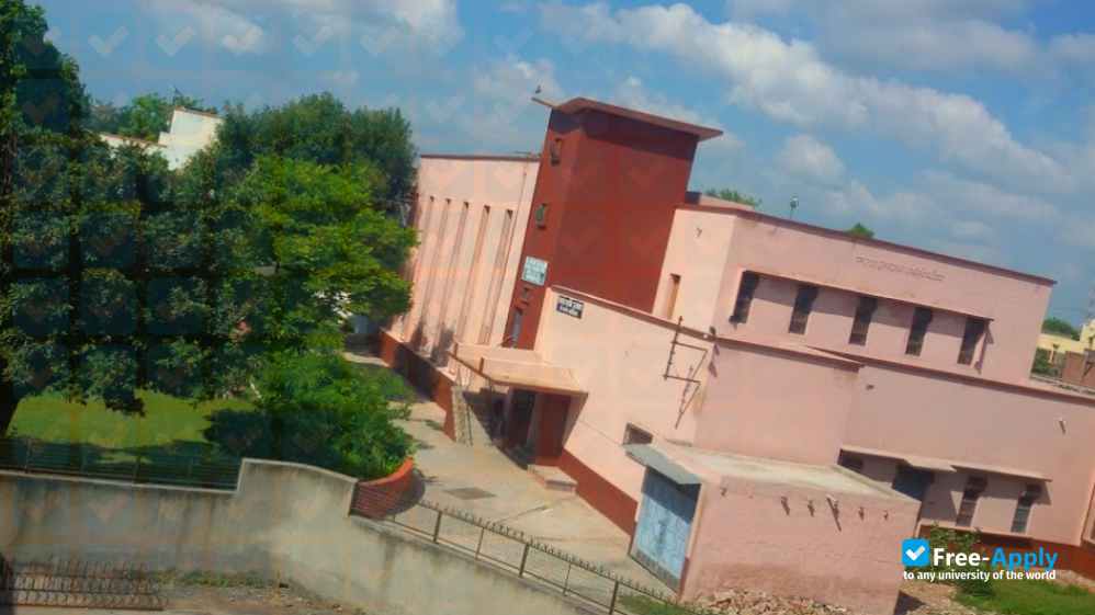 Foto de la Shri Varshney College