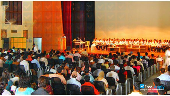 Foto de la BRCM College of Engineering & Technology #7
