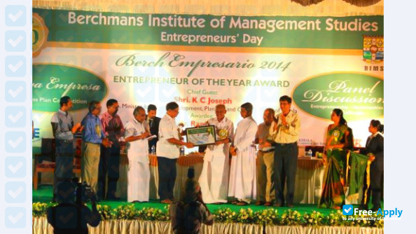 Photo de l’St Berchmans College #6