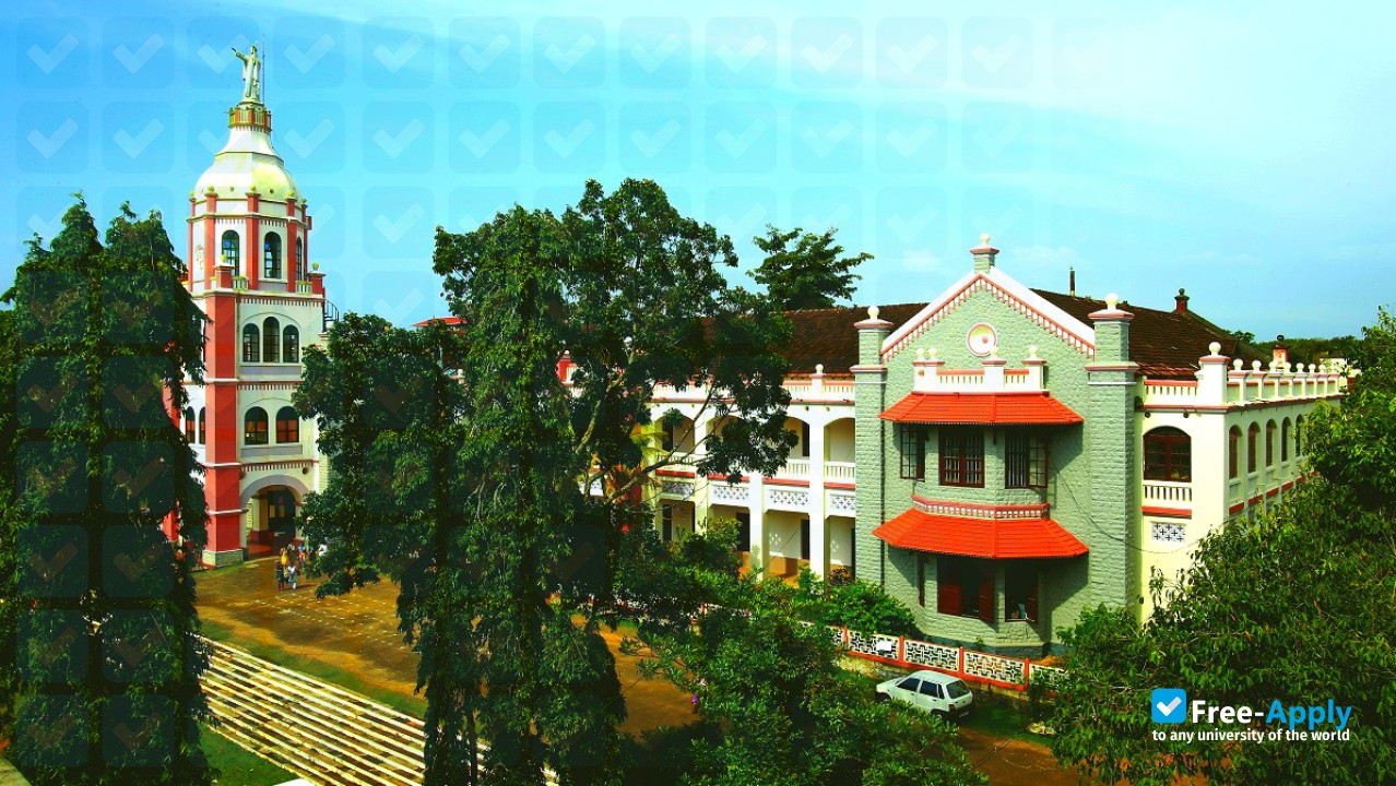 Photo de l’St Berchmans College #5