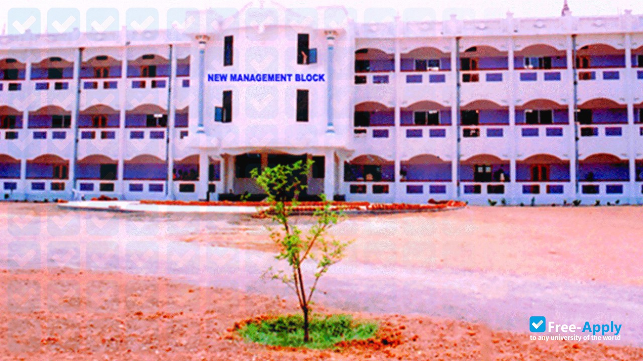 A V C Polytechnic College Mayiladuthurai фотография №2