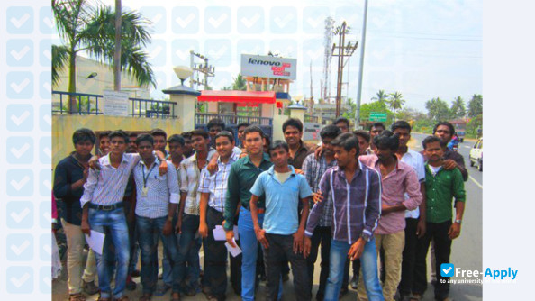 Foto de la A V C Polytechnic College Mayiladuthurai #6