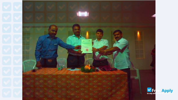 Foto de la Dr Arvind B Telang Senior College of Arts Science & Commerce
