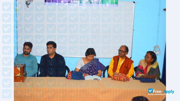 Banwarilal Bhalotia College photo #7