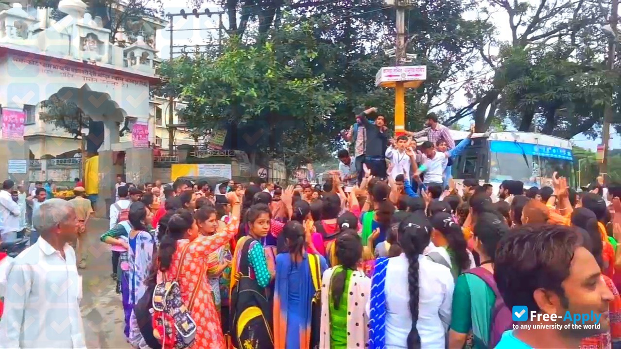 MCM D A V College Kangra photo #7