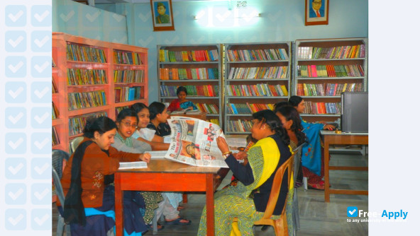 Foto de la Sundarban College #4