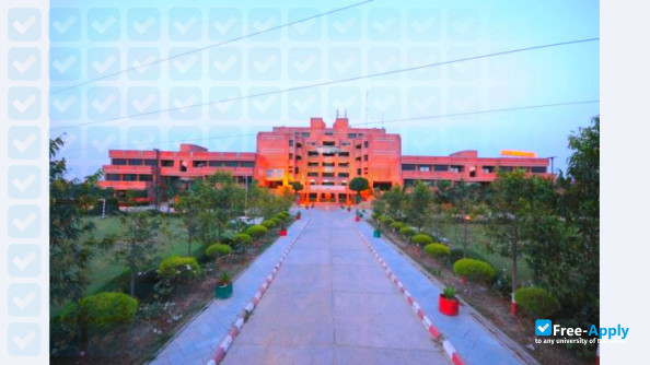 Hindustan Institute of Technology and Management фотография №4