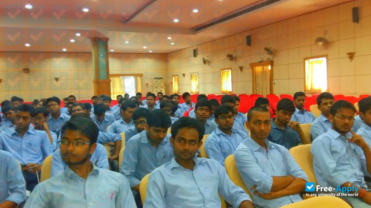 Haldia Institute of Technology photo #5