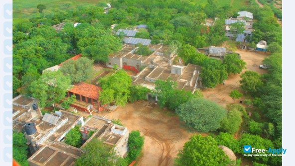 Barefoot College photo #5