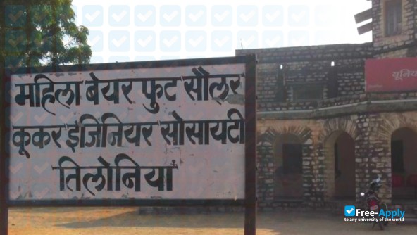 Barefoot College photo #8