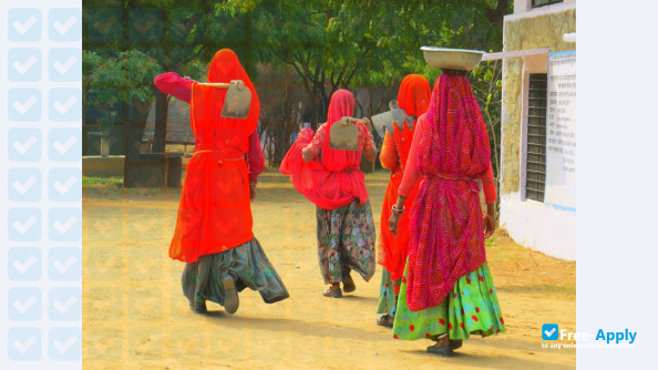 Barefoot College photo #20