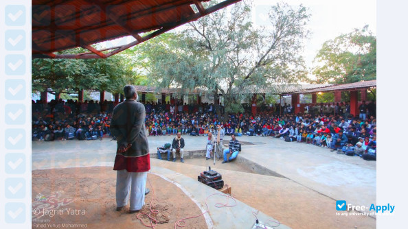 Barefoot College photo #7