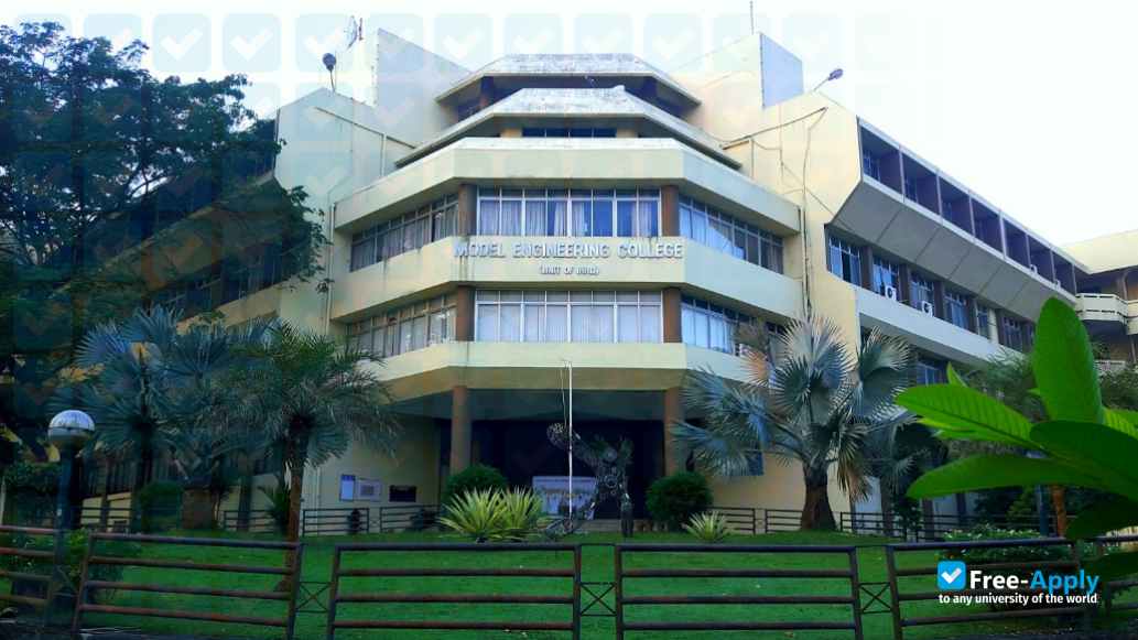 Photo de l’Model Engineering College #4