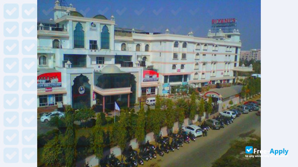 Photo de l’Biyani International Institute of Engineering & Technology #4