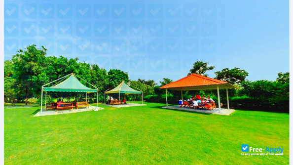 Photo de l’Unitedworld School of Business #3