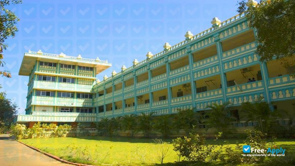 Foto de la Tamil Nadu College of Engineering #1