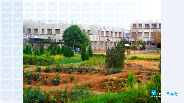 Foto de la Bundelkhand Institute of Engineering & Technology