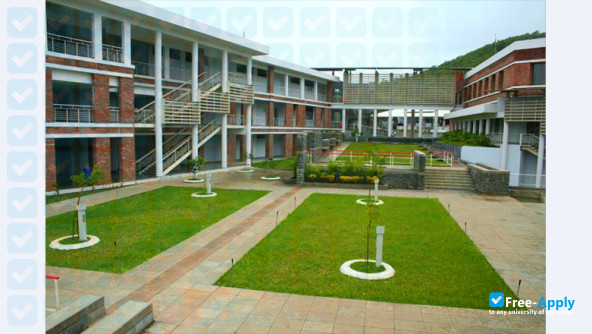 Shri Ramswaroop Memorial University Lucknow photo #3