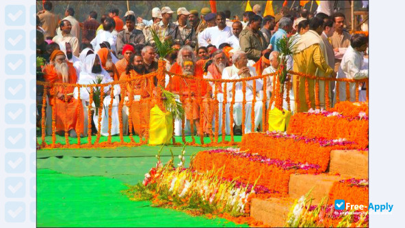 Photo de l’Maharishi Mahesh Yogi Vedic Vishwavidyalaya #4