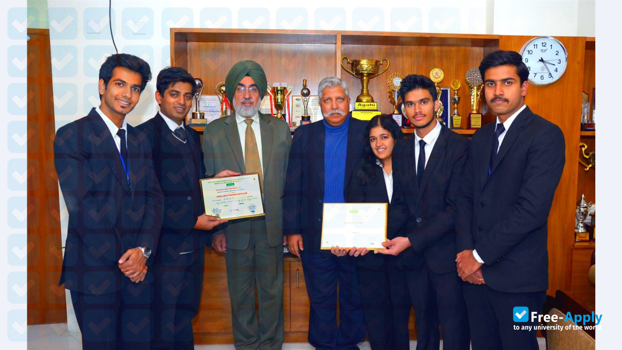 Rajiv Gandhi National University of Law photo