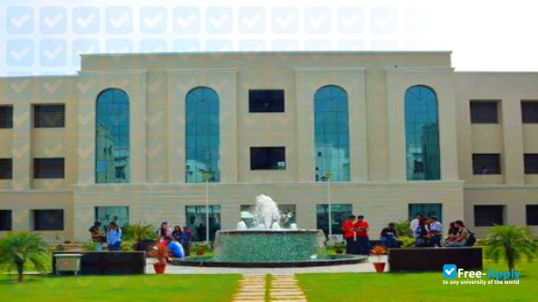 Rajiv Gandhi National University of Law photo #8
