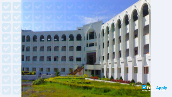 Photo de l’P E S College of Engineering #3