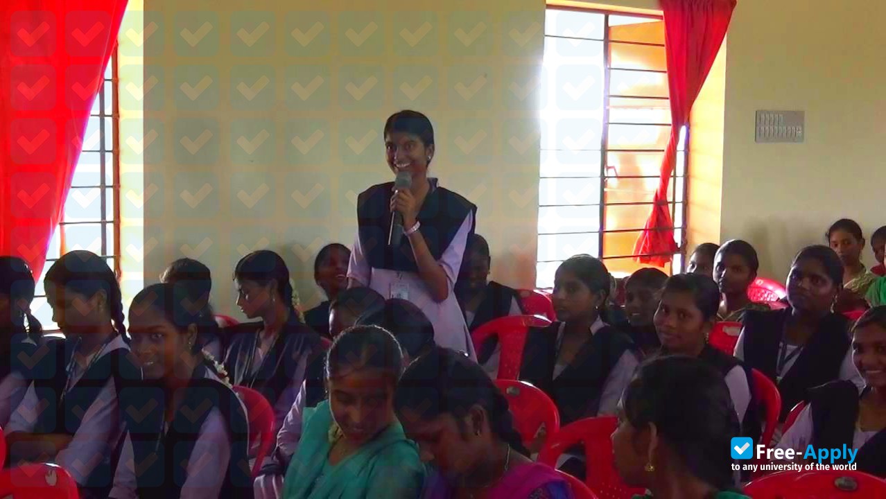 Photo de l’St Anns Group of Colleges Chirala #1