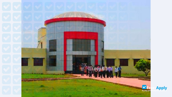 Foto de la Bharathidasan Engineering College #3