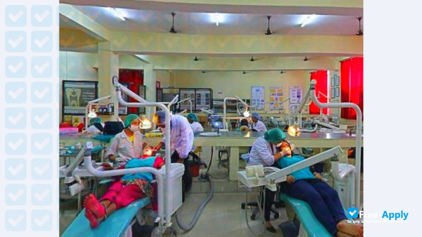 Photo de l’Inderprastha Dental College & Hospital #8