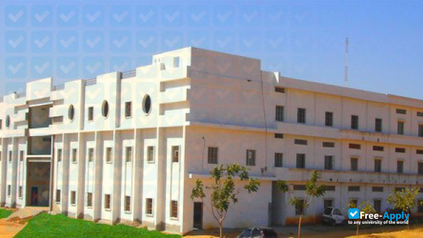 Photo de l’Jyothishmathi College of Engineering and Technology
