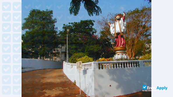 Foto de la St Xavier's College Mapusa Goa #6